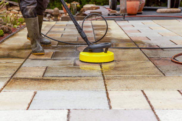 Best Pool Deck Cleaning  in Hill N Dale, FL